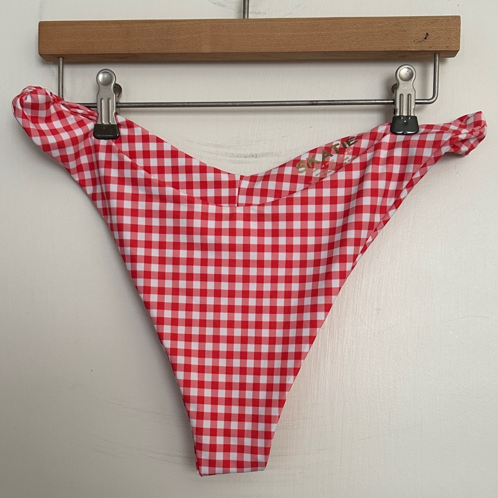 Skatie Red Gingham Checkered Bikini Bottom in Suzanne cut, Sarasota print
